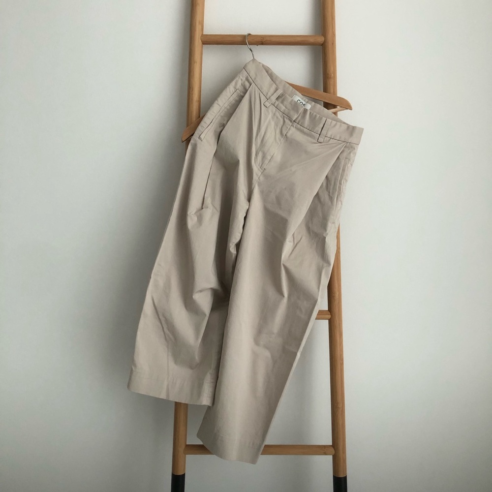 COS barrel leg light gray Pants